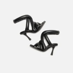 Circular Heel