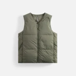 Conduit Down Vest