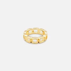 Cushion Band Open