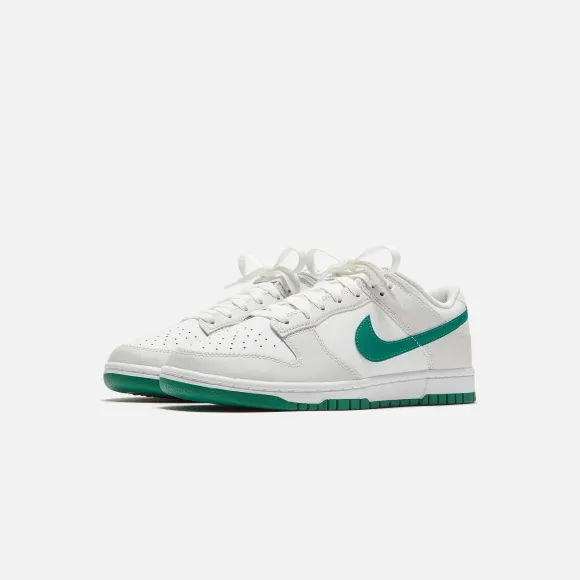 Dunk Low Retro