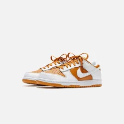 Dunk Low Retro