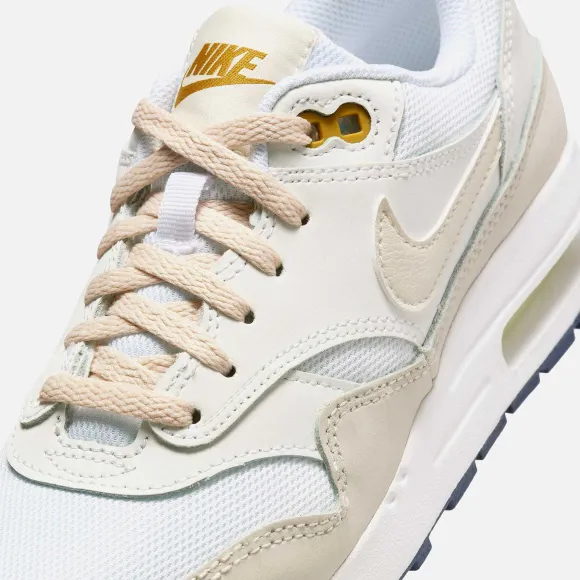 Grade School Air Max 1