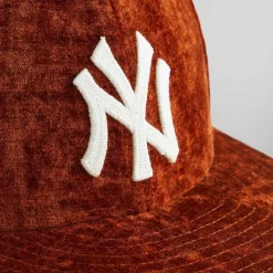 Kith & New Era For The New York Yankees Chenille Chainstitch 59Fifty Low Profile