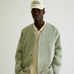 Kith Yvon Souvenir Liner