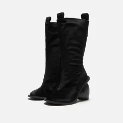 Love Boot
