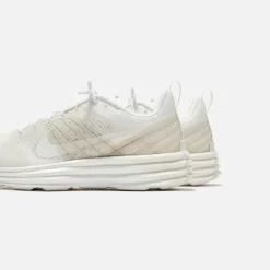 Lunar Roam