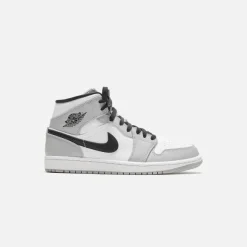 Nike Air 1 Mid