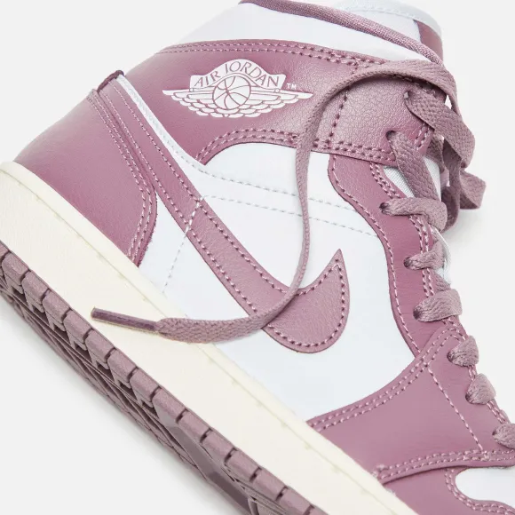 Nike Wmns Air 1 Mid