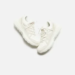 Odyssey Elmt Low