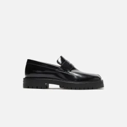 Tabi County Loafer