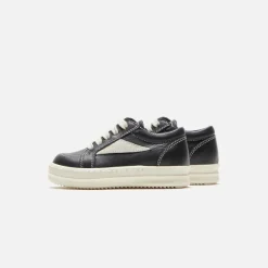 Td Vintage Sneakers