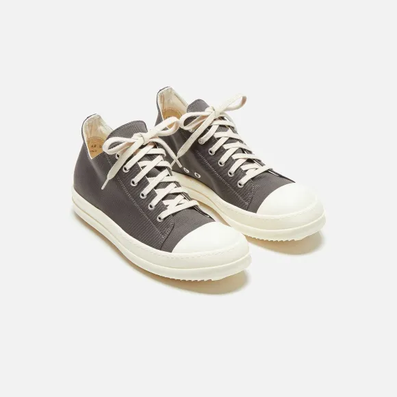Vintage Low Sneakers