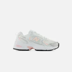 Wmns 530