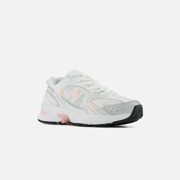 Wmns 530