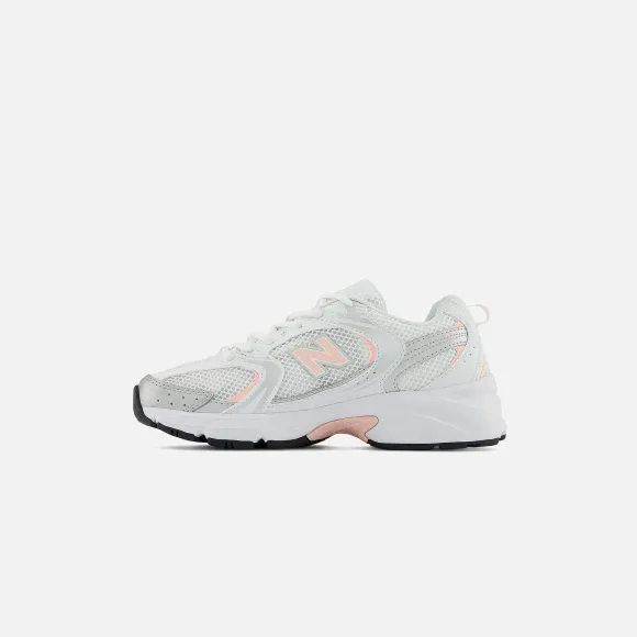 Wmns 530