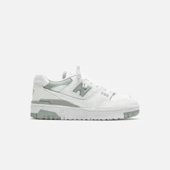 Wmns 550