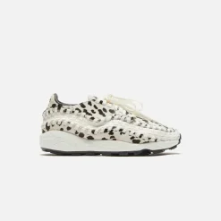 Wmns Air Footscape Woven
