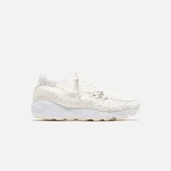 Wmns Air Footscape Woven