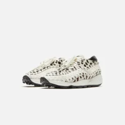 Wmns Air Footscape Woven