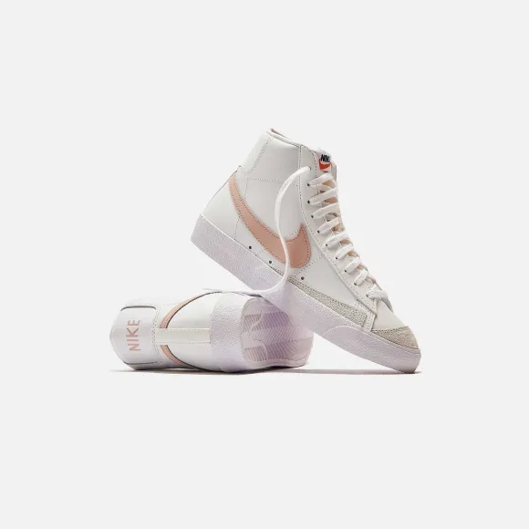 Wmns Blazer Mid `77