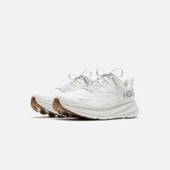 Wmns Clifton 9