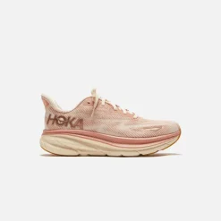 Wmns Clifton 9