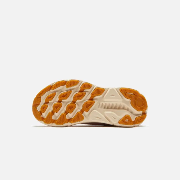 Wmns Clifton 9