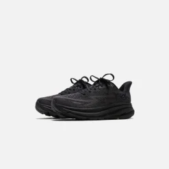 Wmns Clifton 9