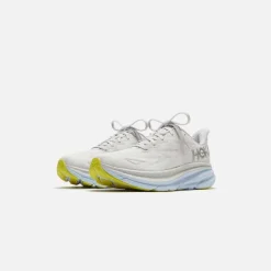 Wmns Clifton 9