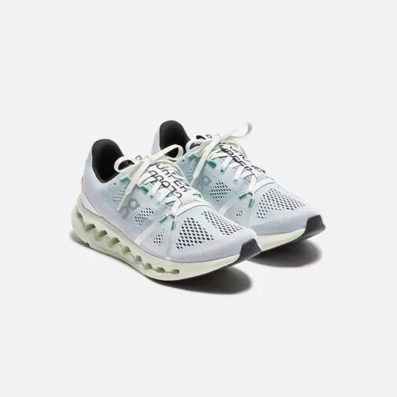 Wmns Cloudsurfer