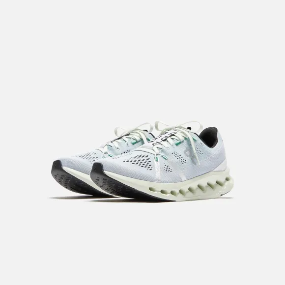 Wmns Cloudsurfer