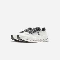 Wmns Cloudtilt