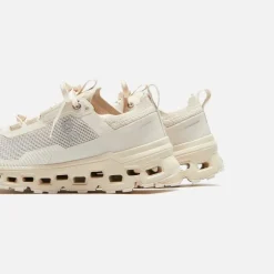 Wmns Cloudultra 2