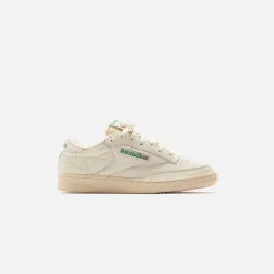 Wmns Club C 85 Vintage Shoes