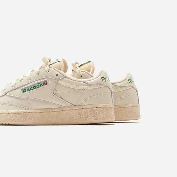 Wmns Club C 85 Vintage Shoes