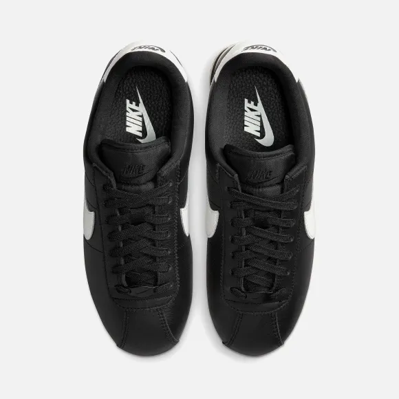 Wmns Cortez 23