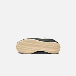Wmns Cortez 23