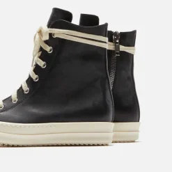 Wmns Lace Up Sneaker