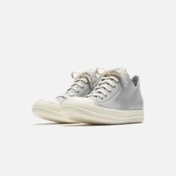 Wmns Low Sneakers