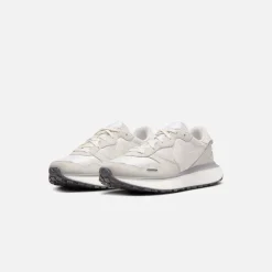 Wmns Phoenix Waffle