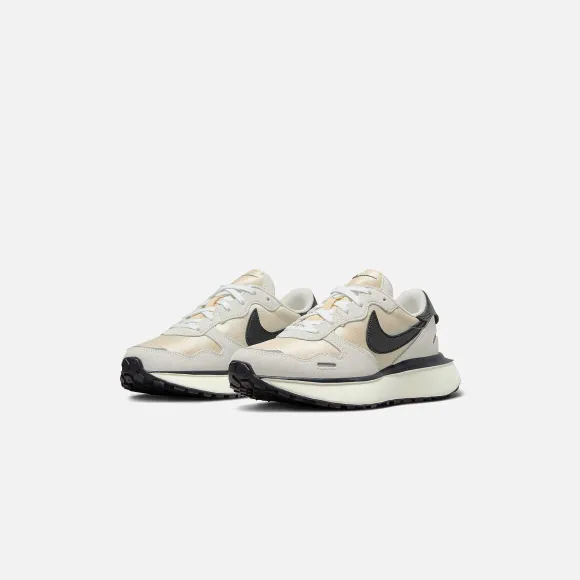 Wmns Phoenix Waffle