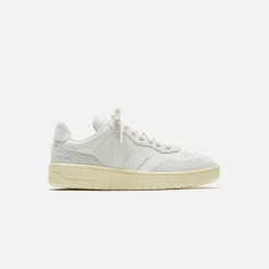 Wmns V-90
