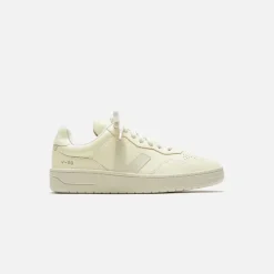 Wmns V-90
