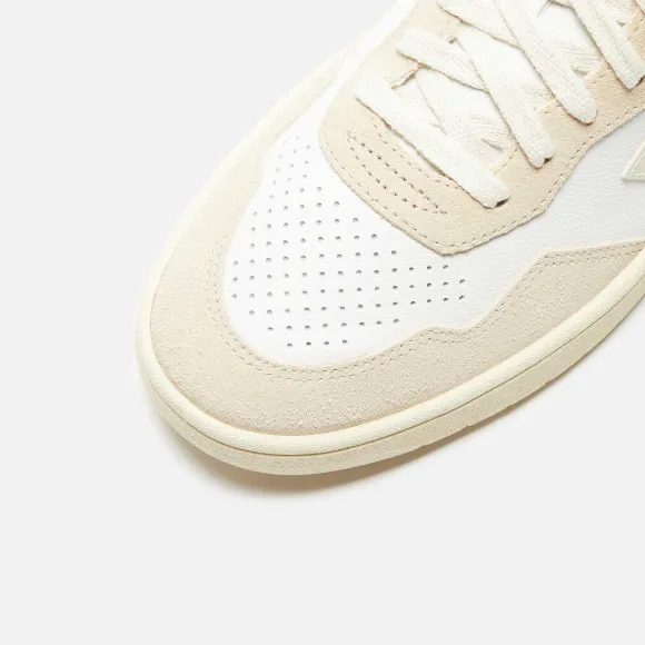 Wmns V-90
