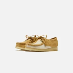 Wmns Wallabee Mid