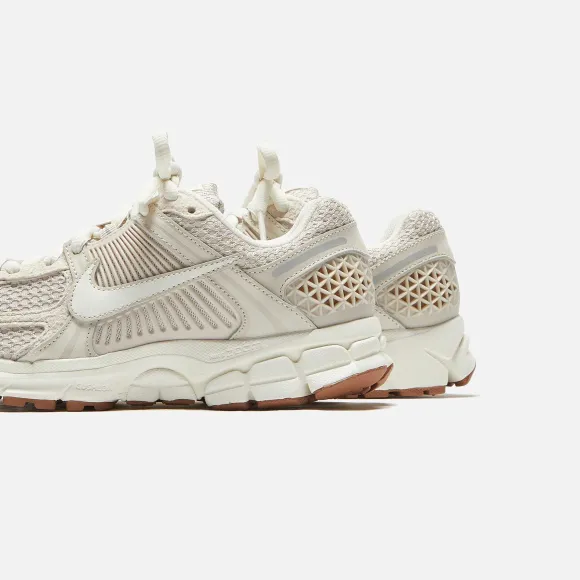 Wmns Zoom Vomero 5