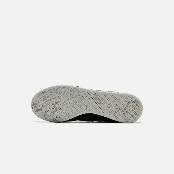 X New Balance Urc42